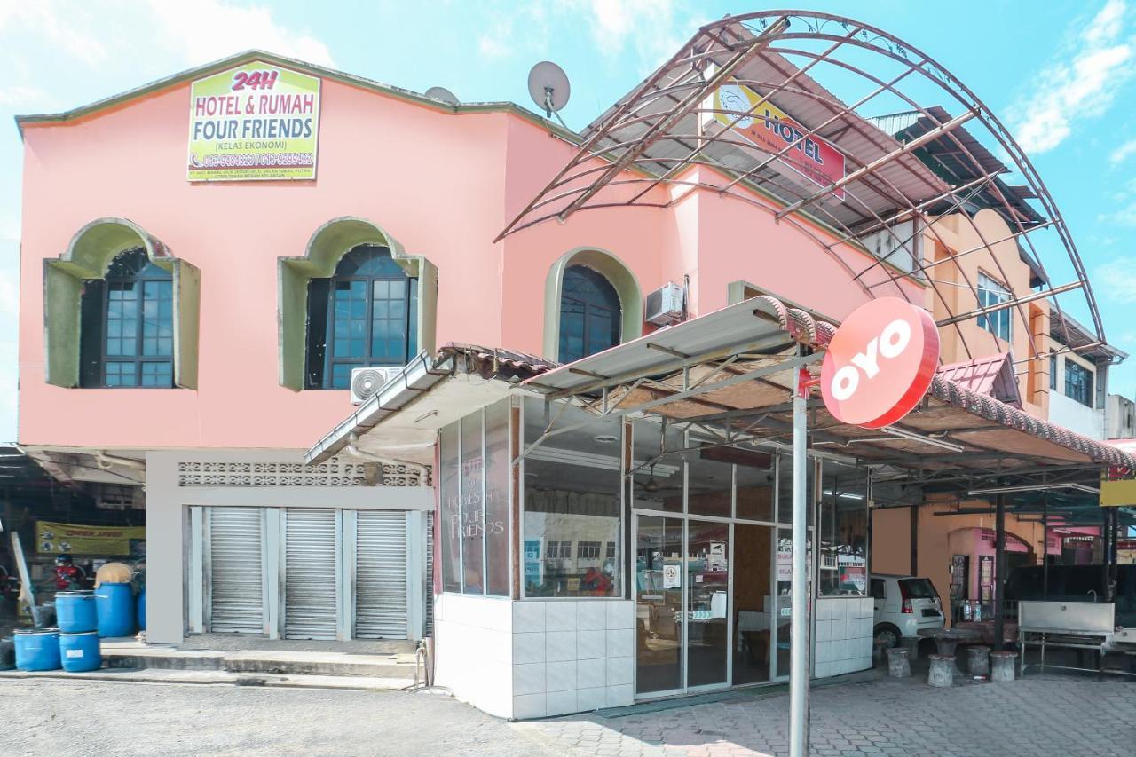 Oyo 90321 Hotel Bajet Sri Manal Tanah Merah (Kelantan) Exterior foto