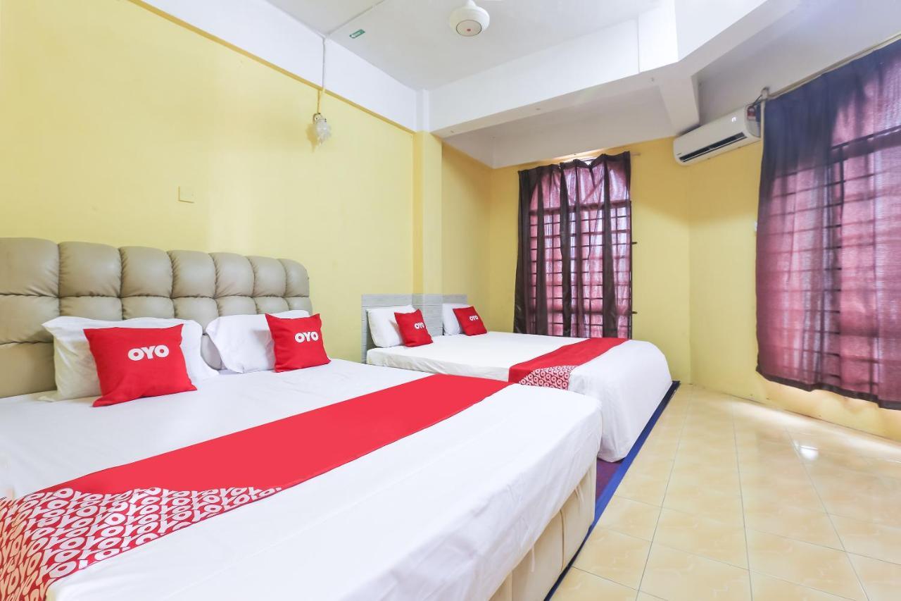Oyo 90321 Hotel Bajet Sri Manal Tanah Merah (Kelantan) Exterior foto
